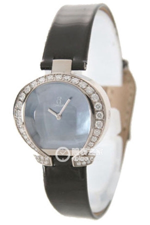 Omega Special 5886.72.51 Quartz, 18k white gold set with diamonds, 27mm