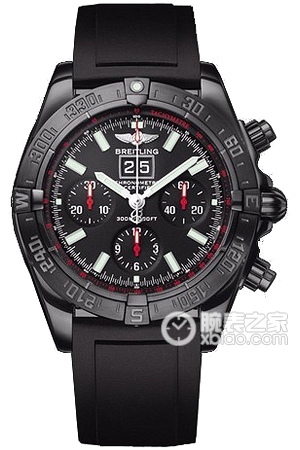 Breitling mechanical chronograph with black steel case, black dial, and Diver Pro deep-sea rubber strap. Automatic machinery, high-quality steel, 43.7mm (Discontinued)