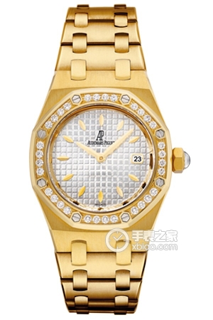 Audemars Piguet Royal Oak 67601BA.ZZ.1230BA.01 Quartz, 18k gold, 33mm (discontinued)