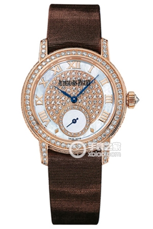 Audemars Piguet Jules Audemars 77229 OR.ZZ.A082MR.01 Manual mechanism, 18k rose gold set with diamonds, 200 brilliant-cut diamonds, total weight approximately 1.28mm.