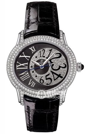 Audemars Piguet Millennium 77302BC.ZZ.D001CR.01 Automatic mechanism, 18k white gold set with diamonds, 192 brilliant-cut diamonds, total weight approximately 1,39.5mm.