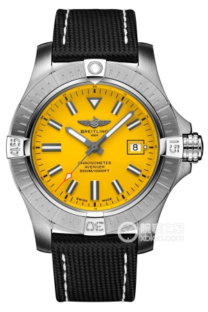Breitling Avenger A17319101I1X1 Automatic machinery, precision steel, 45mm