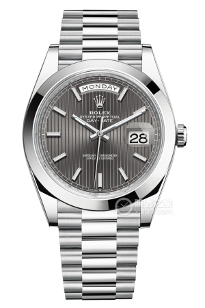 Rolex Day-Date Model M228206-0011 Automatic machinery, platinum, 40mm