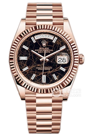 Rolex Day-Date M228235-0045 Automatic mechanical, 18ct Everose gold, 40mm