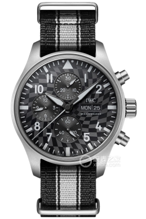 IWC Pilot's Watch IW377904 Automatic machinery, titanium, 43mm