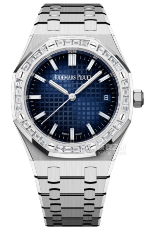 Audemars Piguet Royal Oak 77451BC.ZZ.1261BC.01 Automatic mechanical, 18k white gold, 34mm